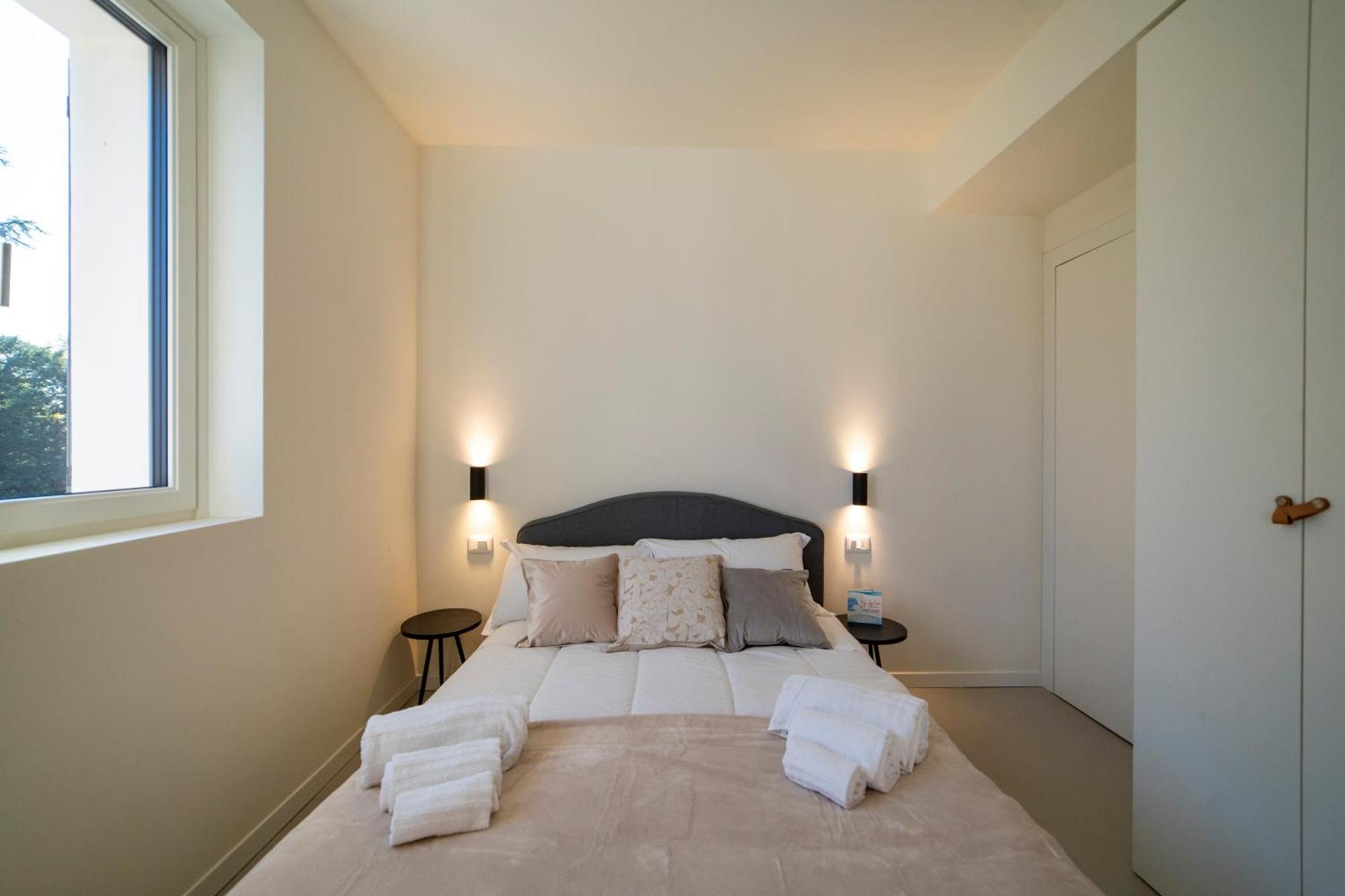 Via Vittorio Veneto 468 Chiari Aparthotel Buitenkant foto