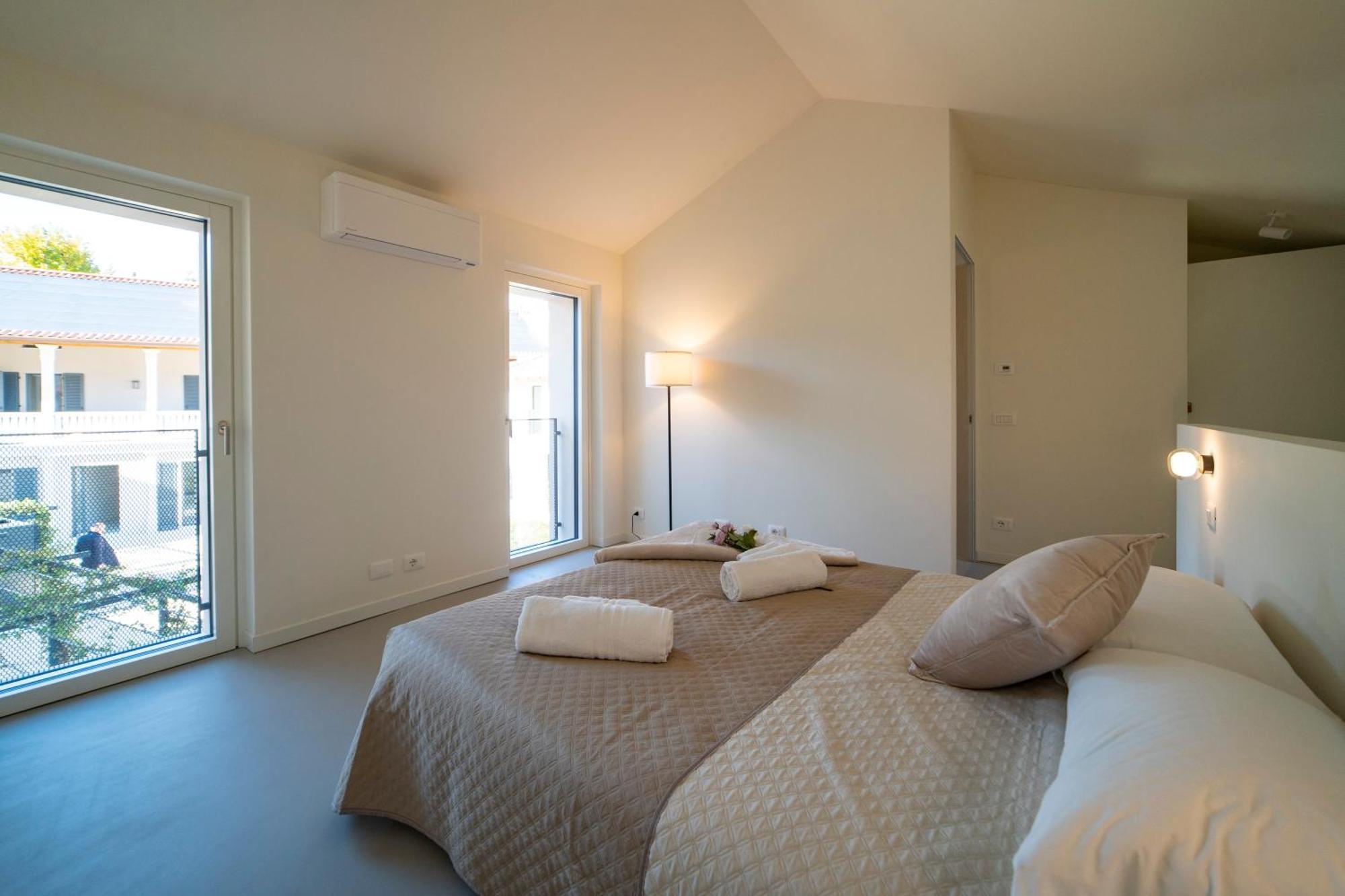 Via Vittorio Veneto 468 Chiari Aparthotel Buitenkant foto